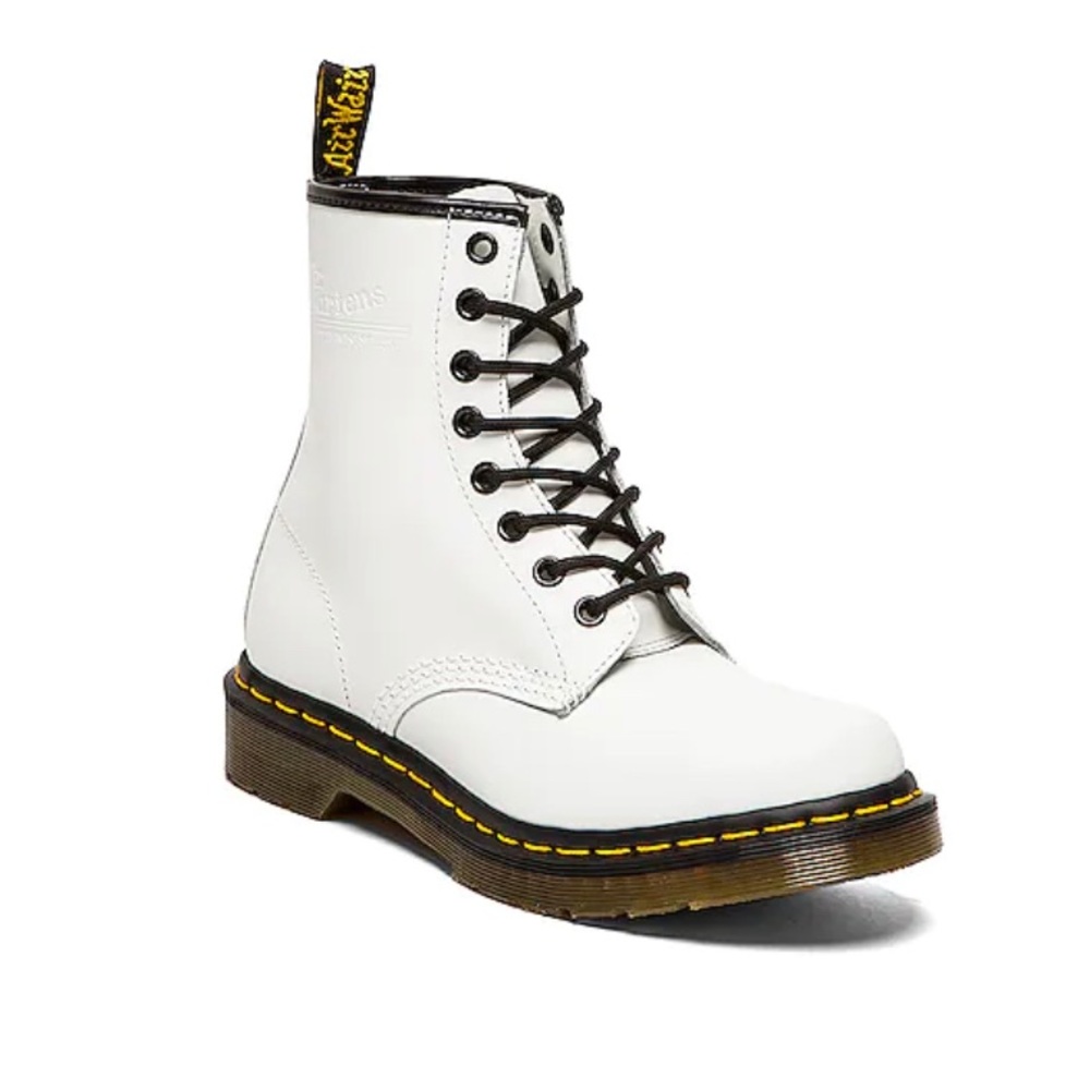 Doc Marten Boot in White